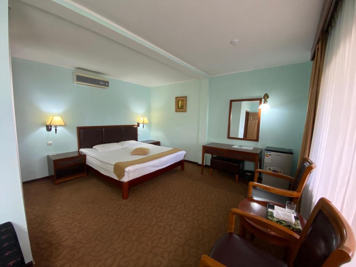 MoreLux Boutique Hotel Kapchagaï Extérieur photo